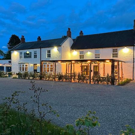 The Black Bull Inn Lowick  Екстер'єр фото